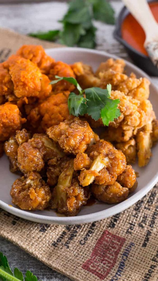 Buffalo Cauliflower Wings with Vegan Ranch Dip The Edgy Veg