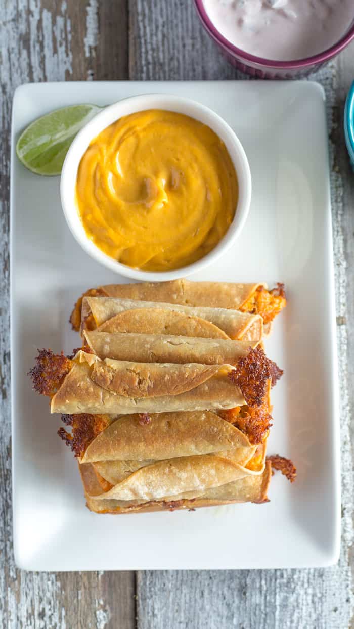 Baked Taquitos with Creamy Salsa and Guacamole | BEST SUPER BOWL SNACKS