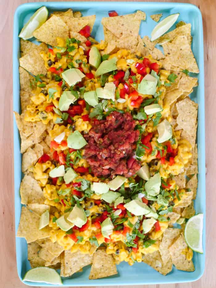 VEGAN MAC & CHEESE NACHOS