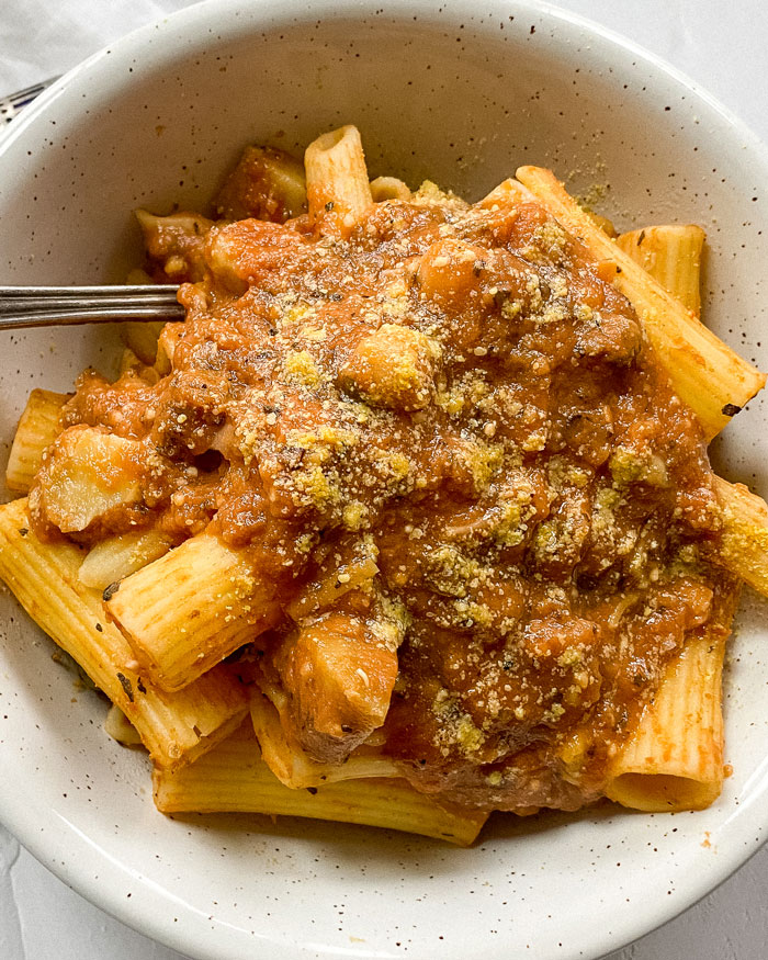 How to Use Nutritional Yeast in Pasta