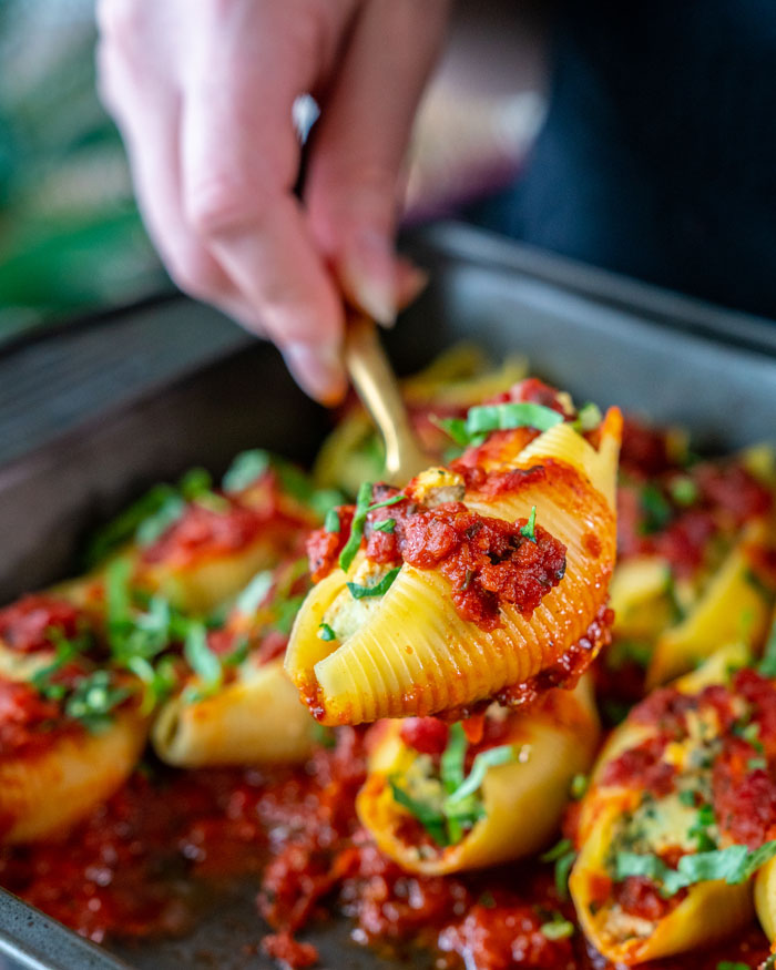 Stuffed Shells With Tofu Ricotta